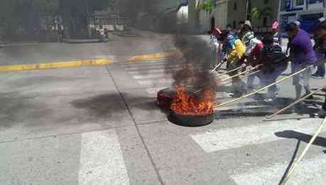 Manifestaciones por el asesinato del Alcalde Rosalio Sanchez